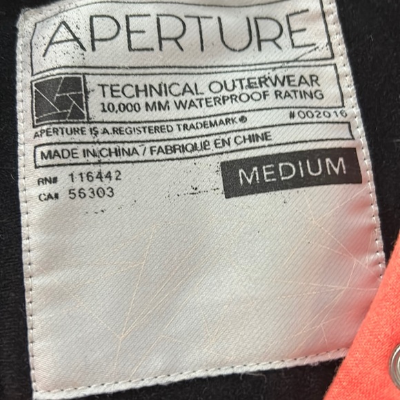 Flexible and Waterproof Ski / Snowboard Neon Jacket - Picture 2 of 4